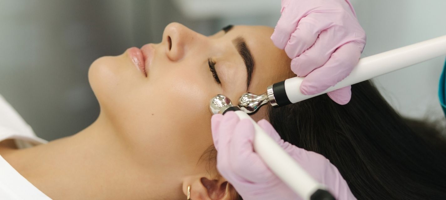 5 Signs You Need a Hydrafacial—And Where to Get the Best One in Bangkok