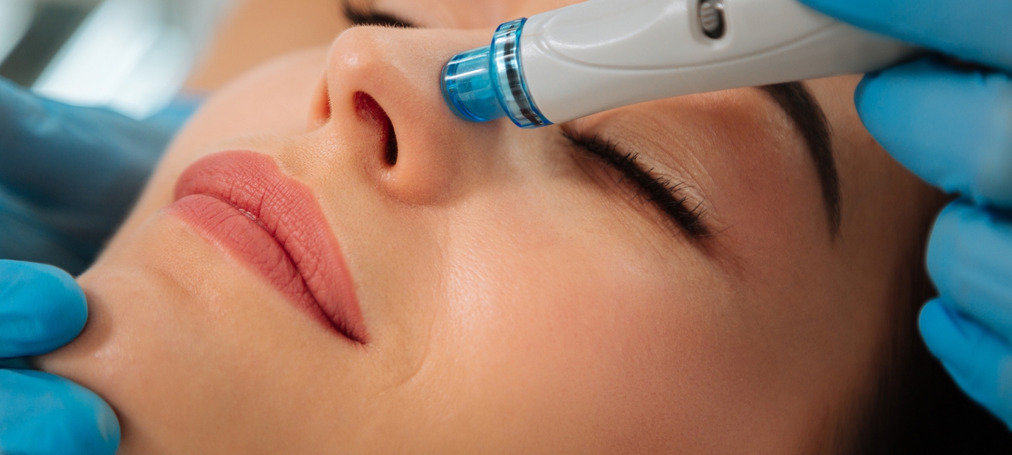 How HydraFacial Can Address Bangkok’s Unique Environmental Challenges for Your Skin