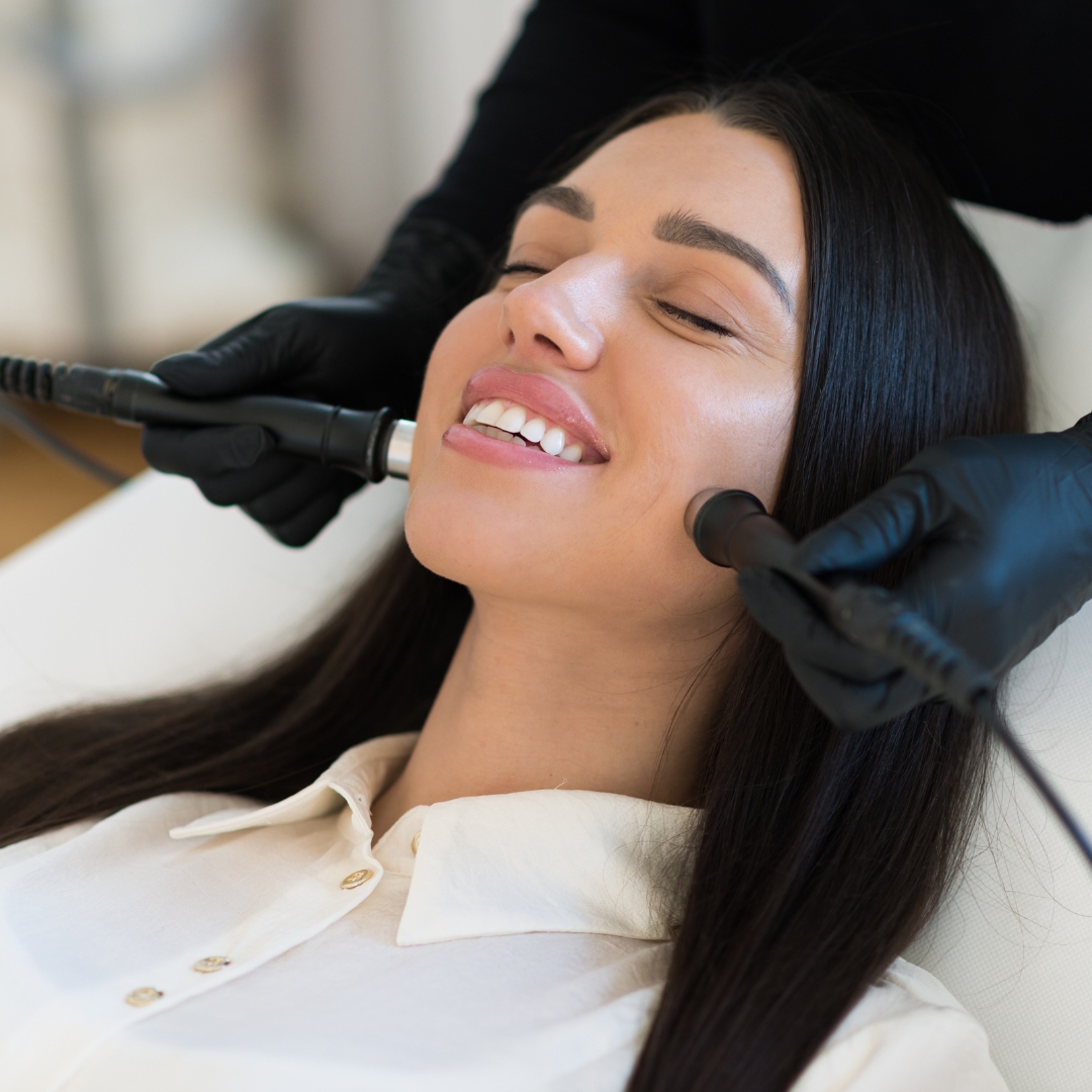 HydraFacial for Post-Sun Exposure: Repairing Skin After a Day Out in Bangkok