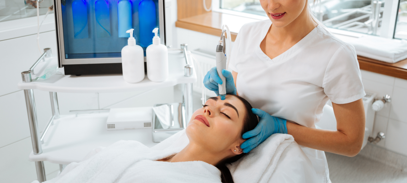 Is Hydrafacial Worth It? A Candid Look at Bangkoks Favorite Facial