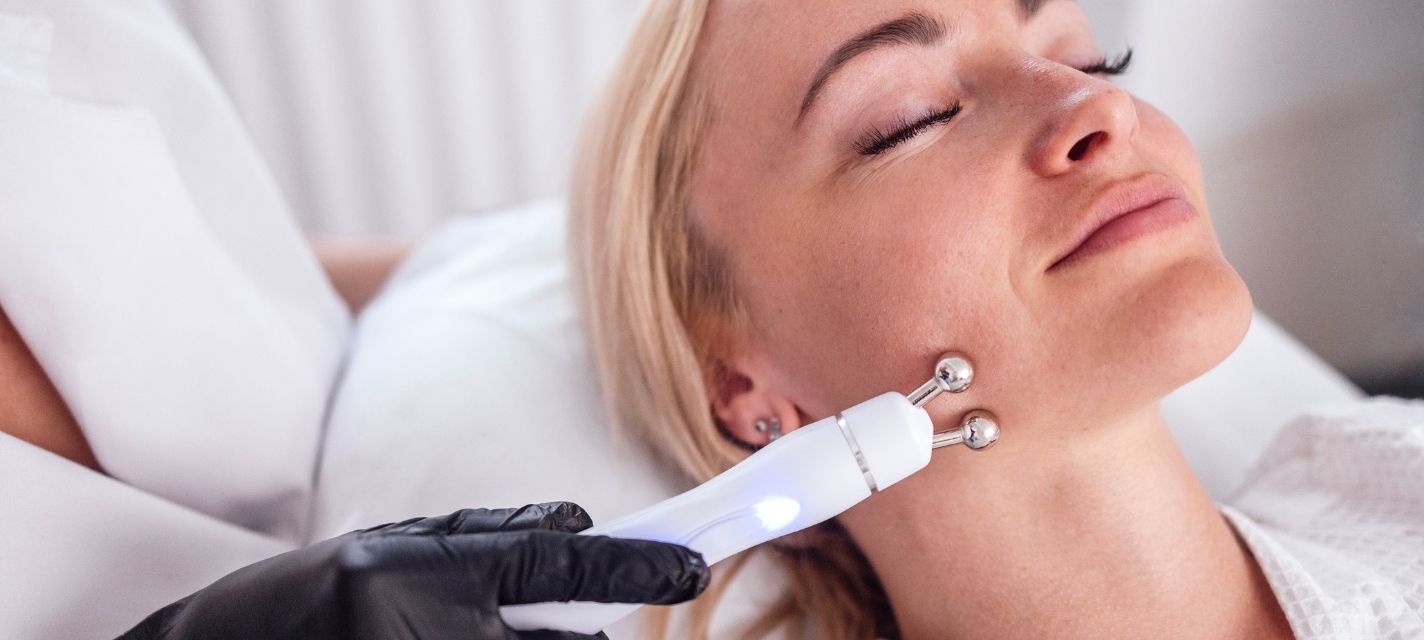 Skincare Meets Technology: How Hydrafacial Delivers Instant Results