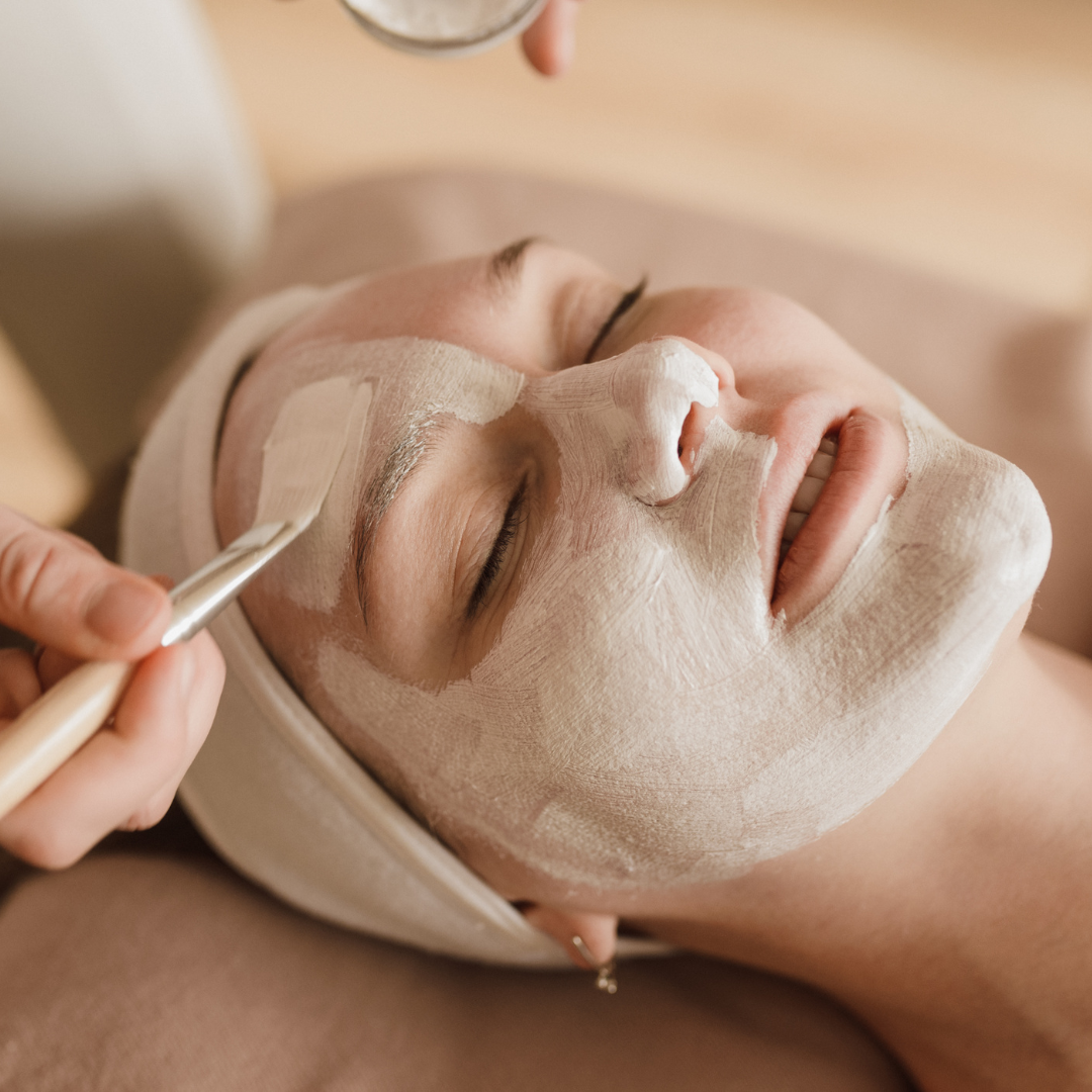 Why Hydrafacial is the Best Skincare Treatment for Glowing Skin